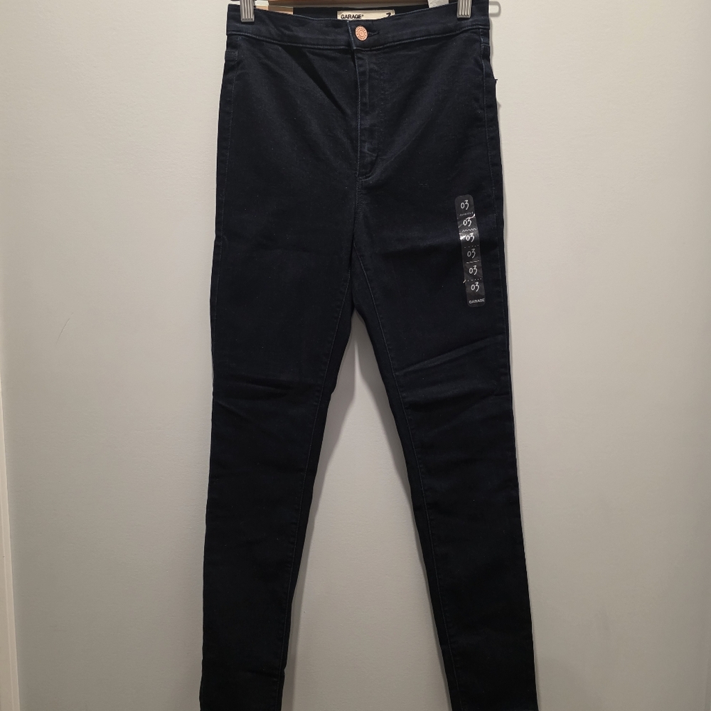 ✨‎ 3 for $15 SALE ✨Garage Women's dark Blue Ultra High Rise Skinny Jeans  - NWT